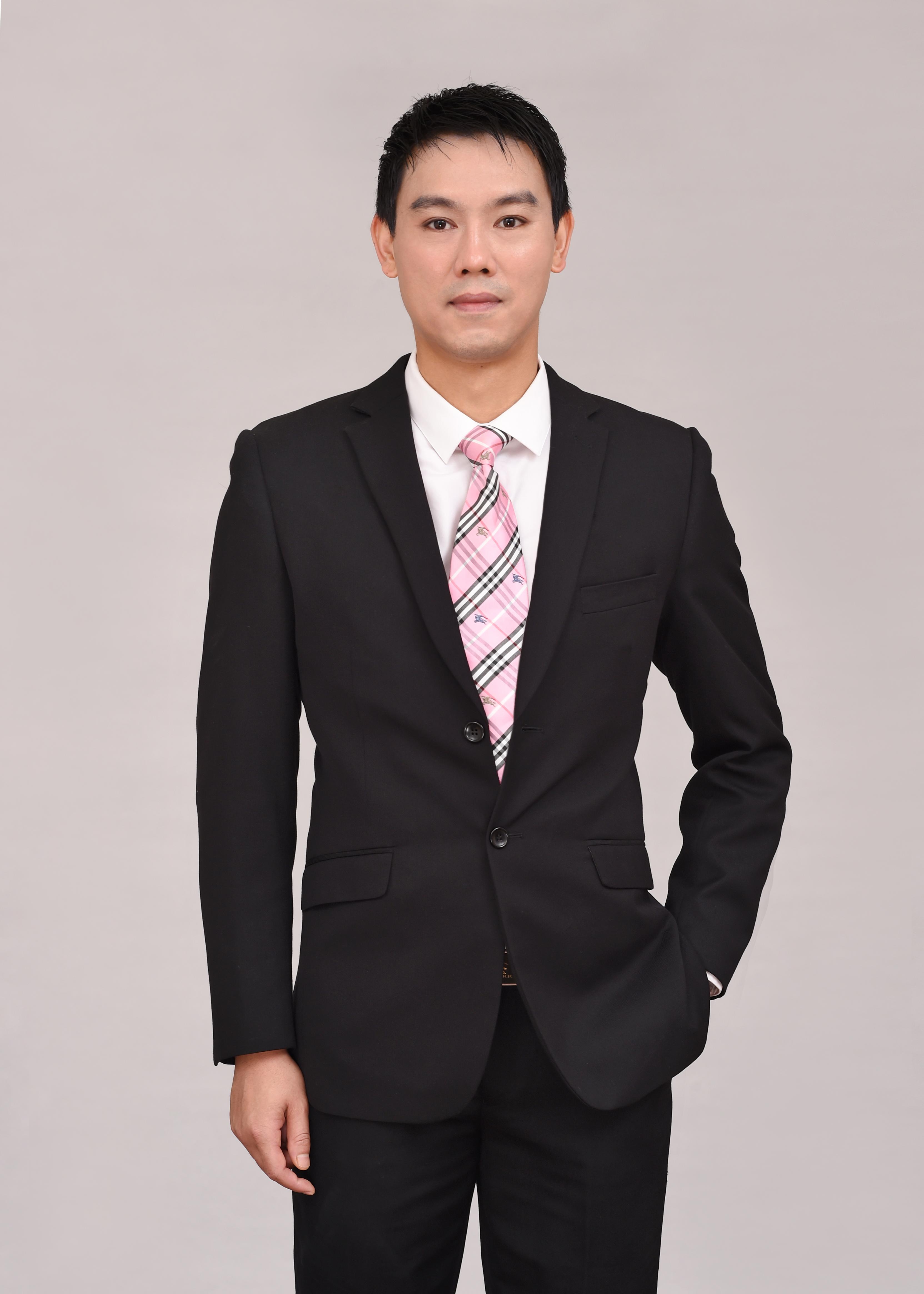 王胜军 动态图形设计负责人